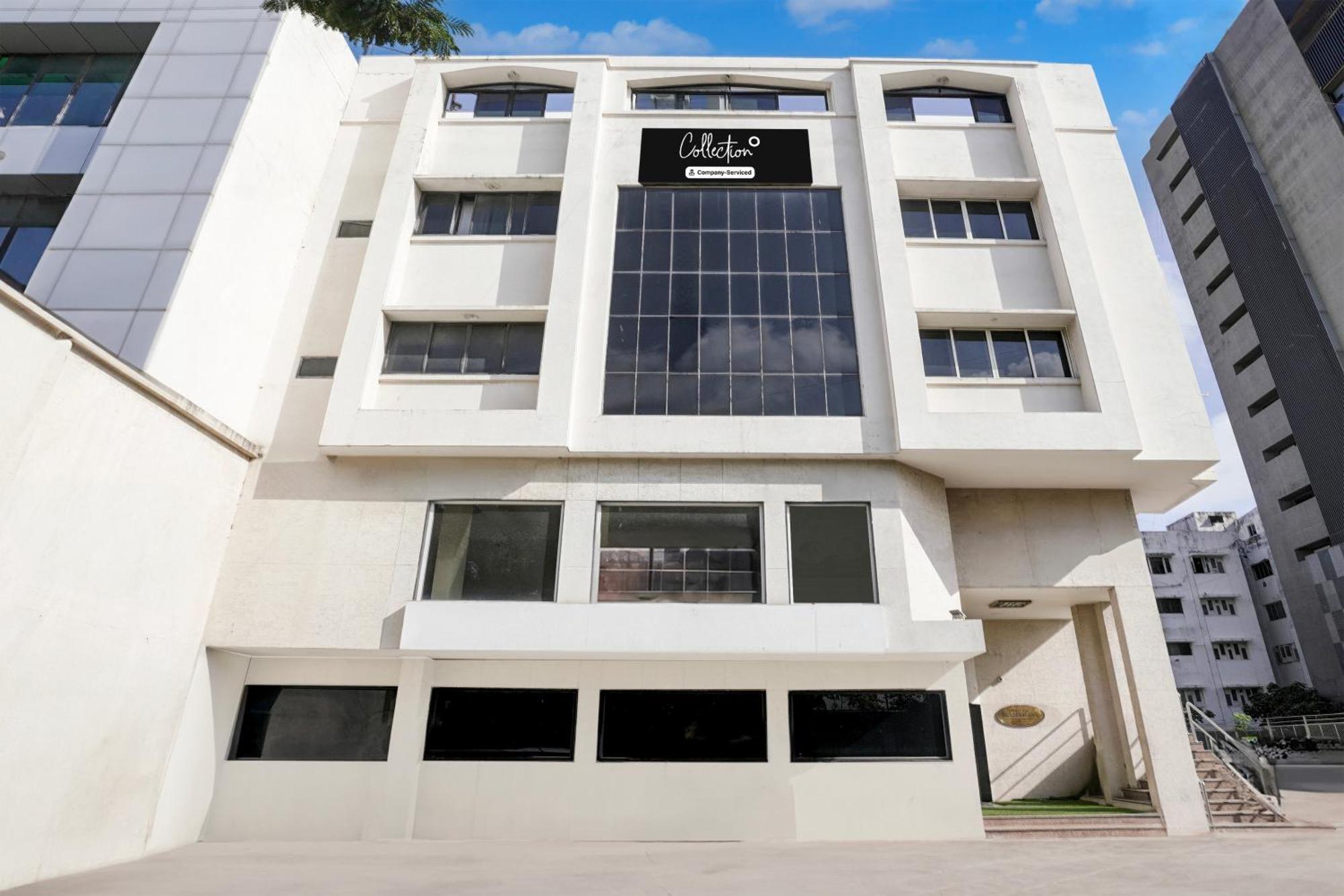 Super Collection O Limda Chowk Formerly Hotel Harmony Rajkot Exterior photo